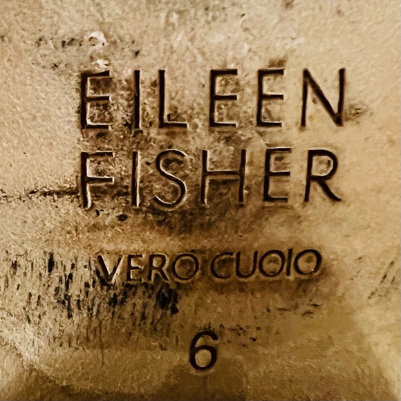 EILEEN FISHER Tan Leather Nelson Split Front Ankle Boots Bootie Womens Size 6 - Picture 9 of 13